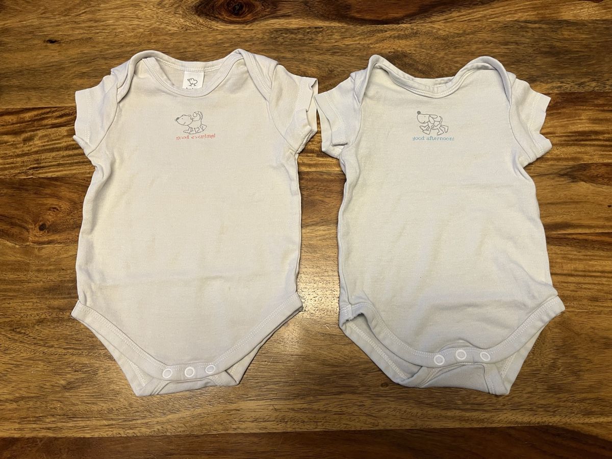 Lotti & Set di vestiti: Kurzarmbody Sommerbabyset – Usato da Goldau venduto da kco_2696