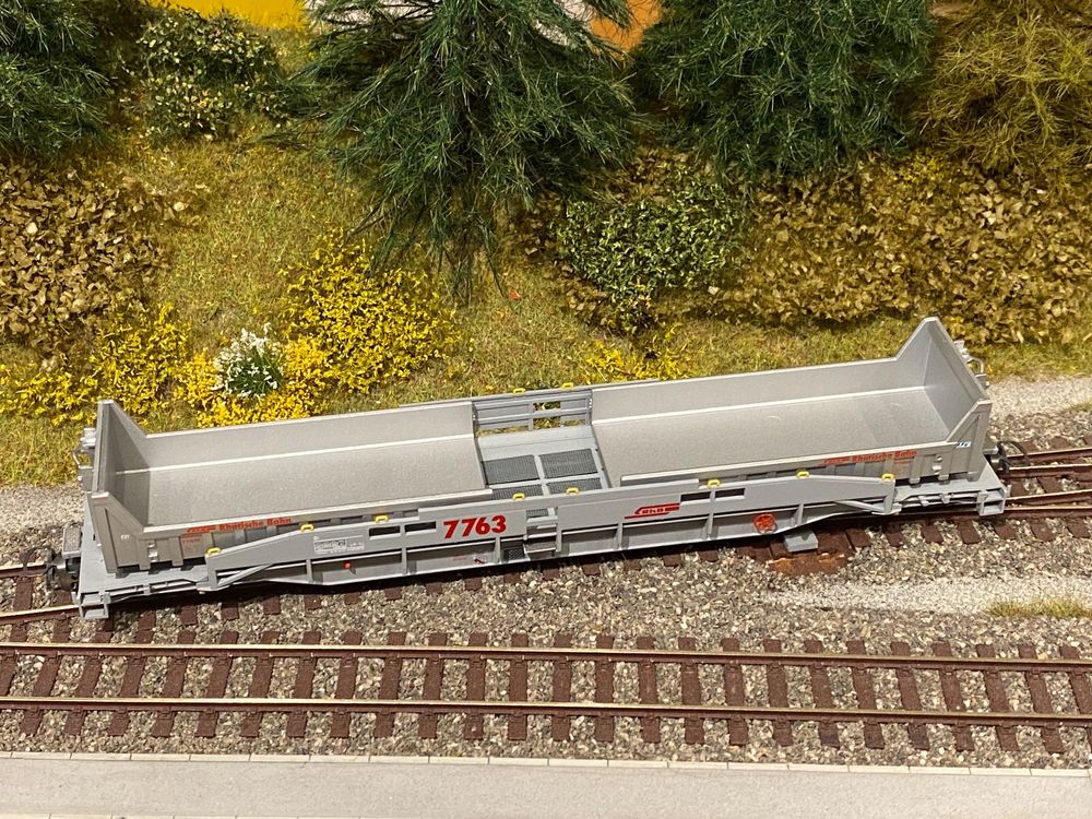 Bemo H0m RhB 2290 113 Sl 7763 Wagen mit Wuhrsteinmulden | Kaufen auf ...