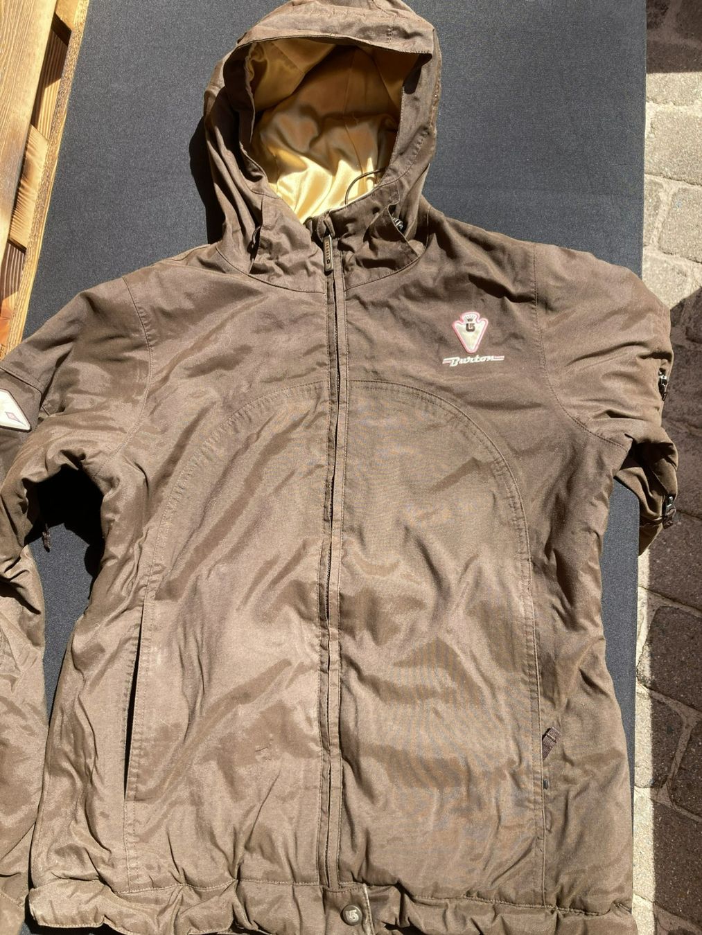 Burton Giacche: Burton Damen Snowboardjacke Grösse S – Usato da Deitingen venduto da Calimi