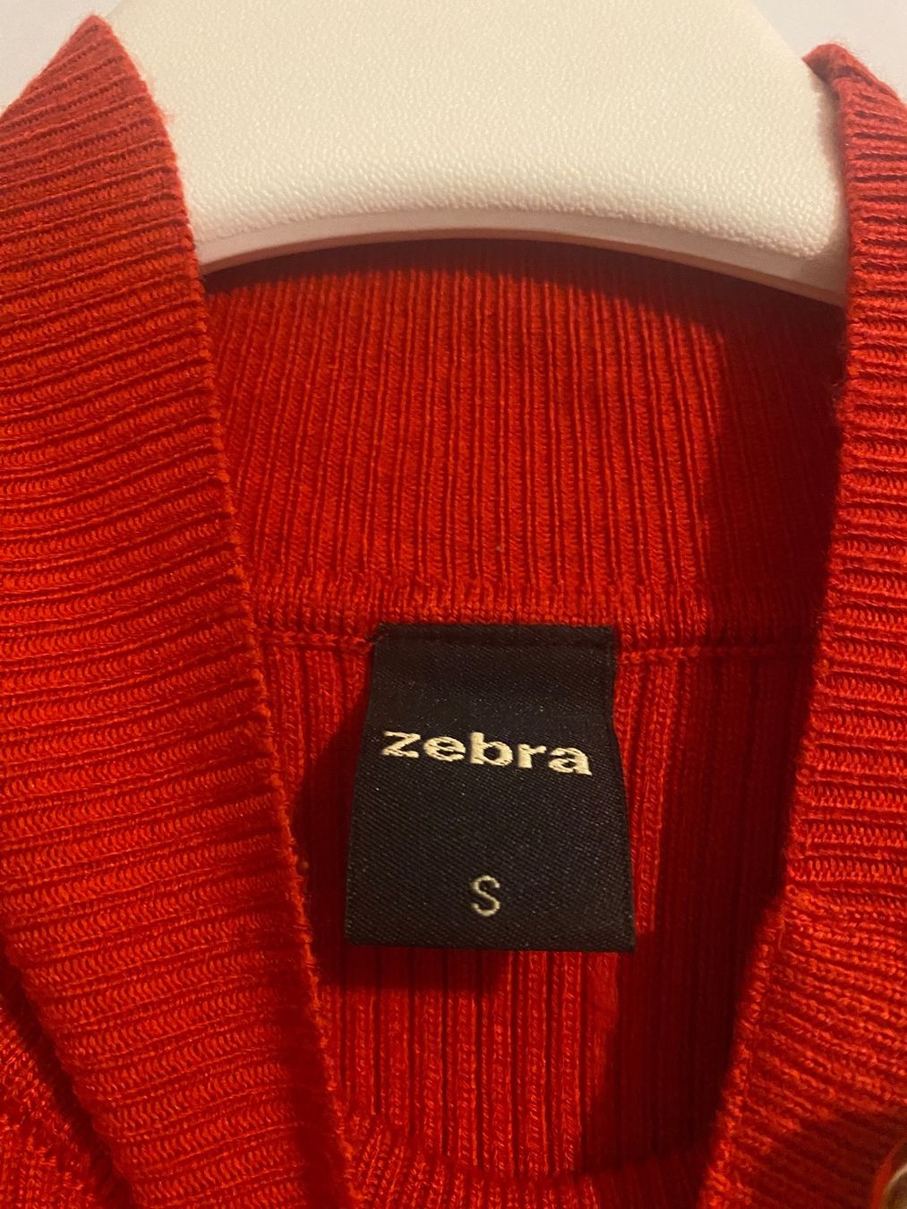 Zebra Maglioni & Felpe: Zebra Pullover rot Grösse S – Usato da Wigoltingen venduto da luu23 2
