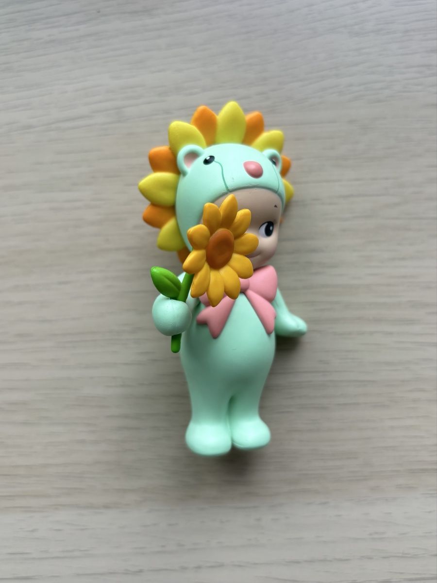 Sonny Angel Statuette: Sonny Angel Flower Gift – Nuovo (secondo la descrizione) da Uetikon am See venduto da Winnieclaudia 1