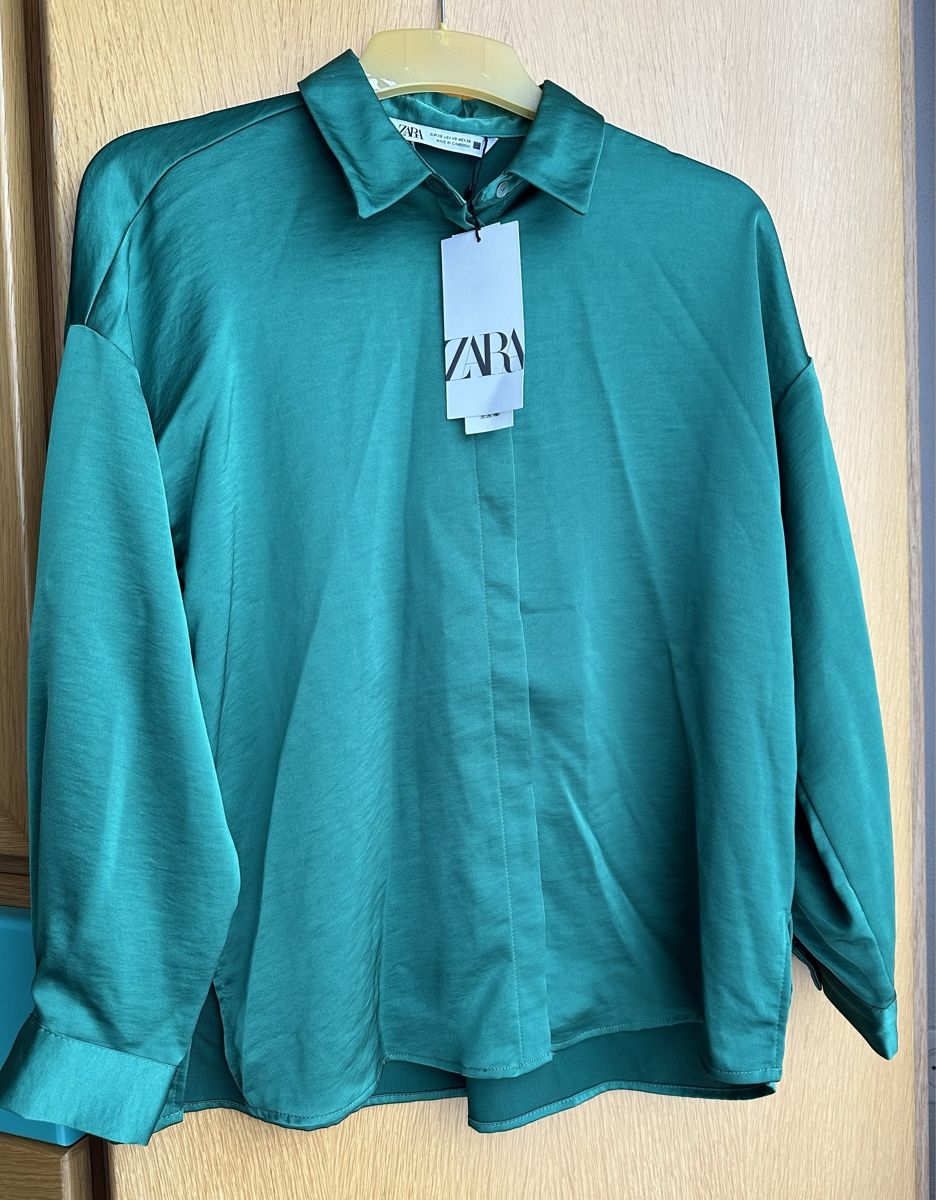 Zara Camicette: Satin Bluse XS - Zara – Nuovo e nell'imballaggio originale da Morbio Superiore venduto da mic_8qcl