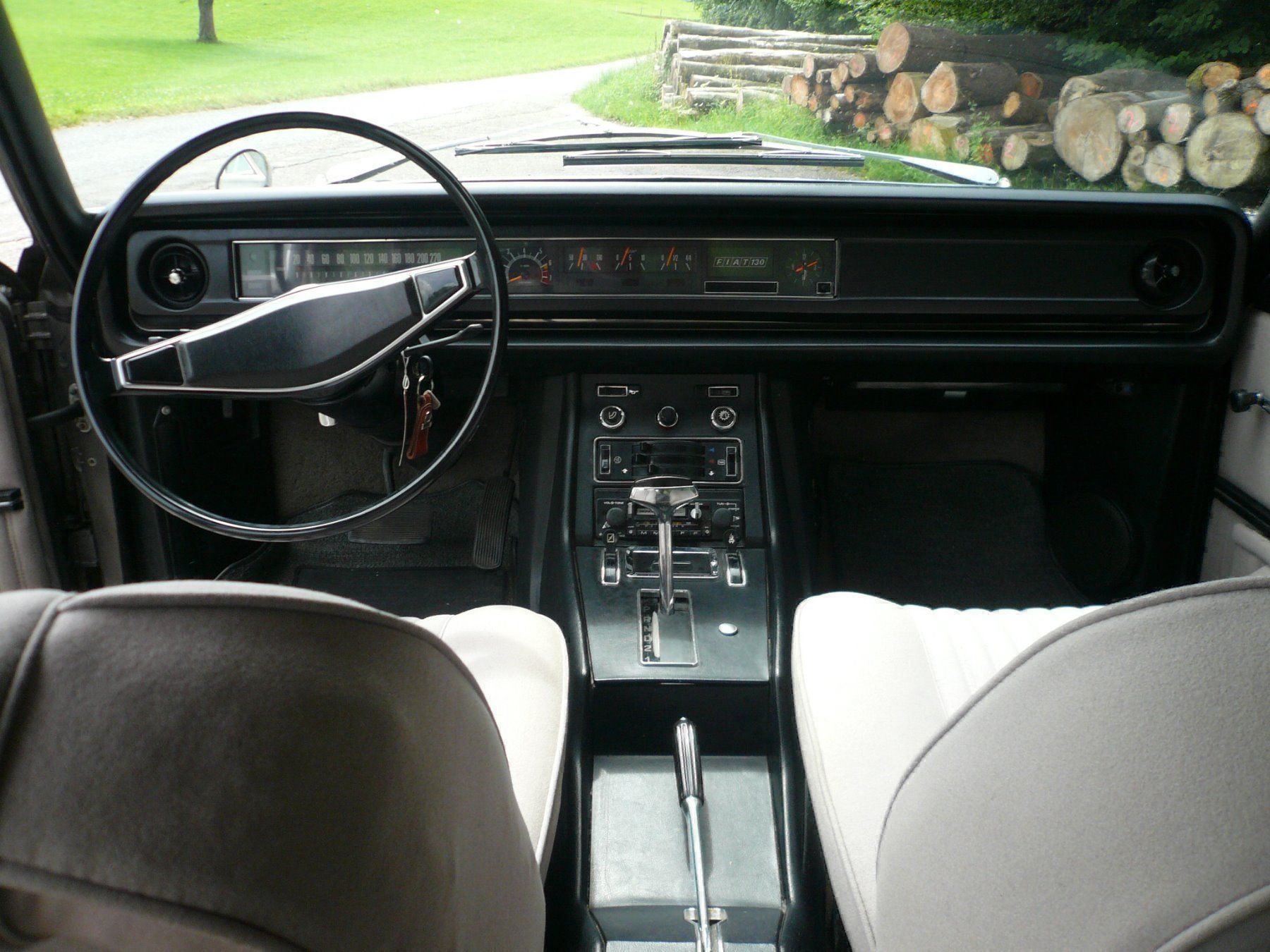 Fiat Autos: FIAT 130 2.8 V6 – D'occasion à Jona par learco65 7
