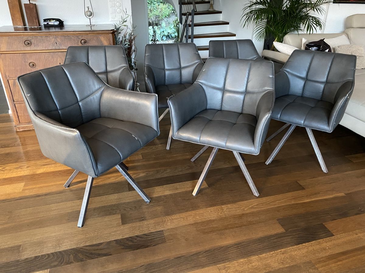Chaises: 4 Drehstühle aus Kunstleder – D'occasion à Selzach par Subifahrer 9