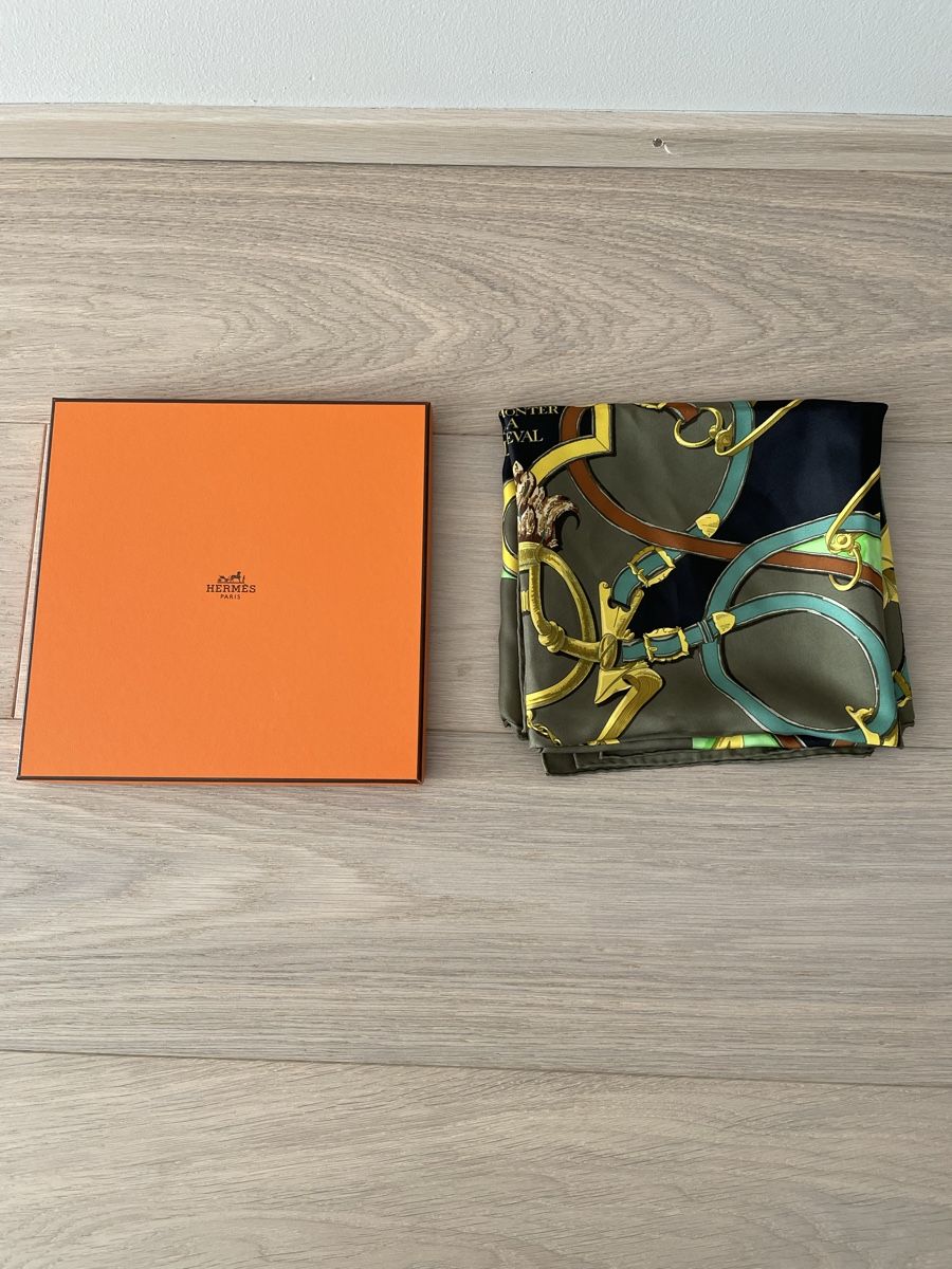 Hermès Foulards, Tücher & Schals: Hermès Seidentuch 90 – Gebraucht aus Erlenbach ZH von mpsy 4