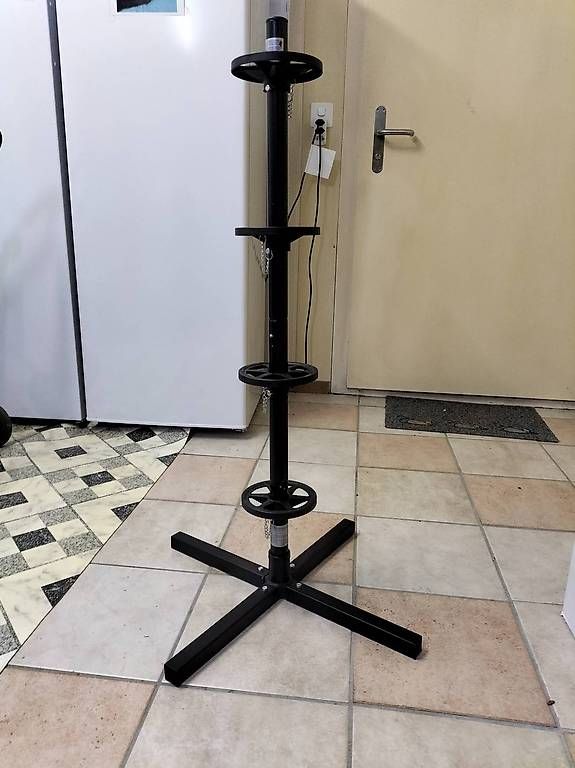 Cassette degli attrezzi: Porte roues – Usato da Estavayer-Le-Lac venduto da paps03 3