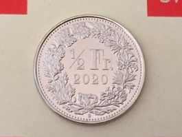 1/2 Franken 2020 nagelneu ab Rolle