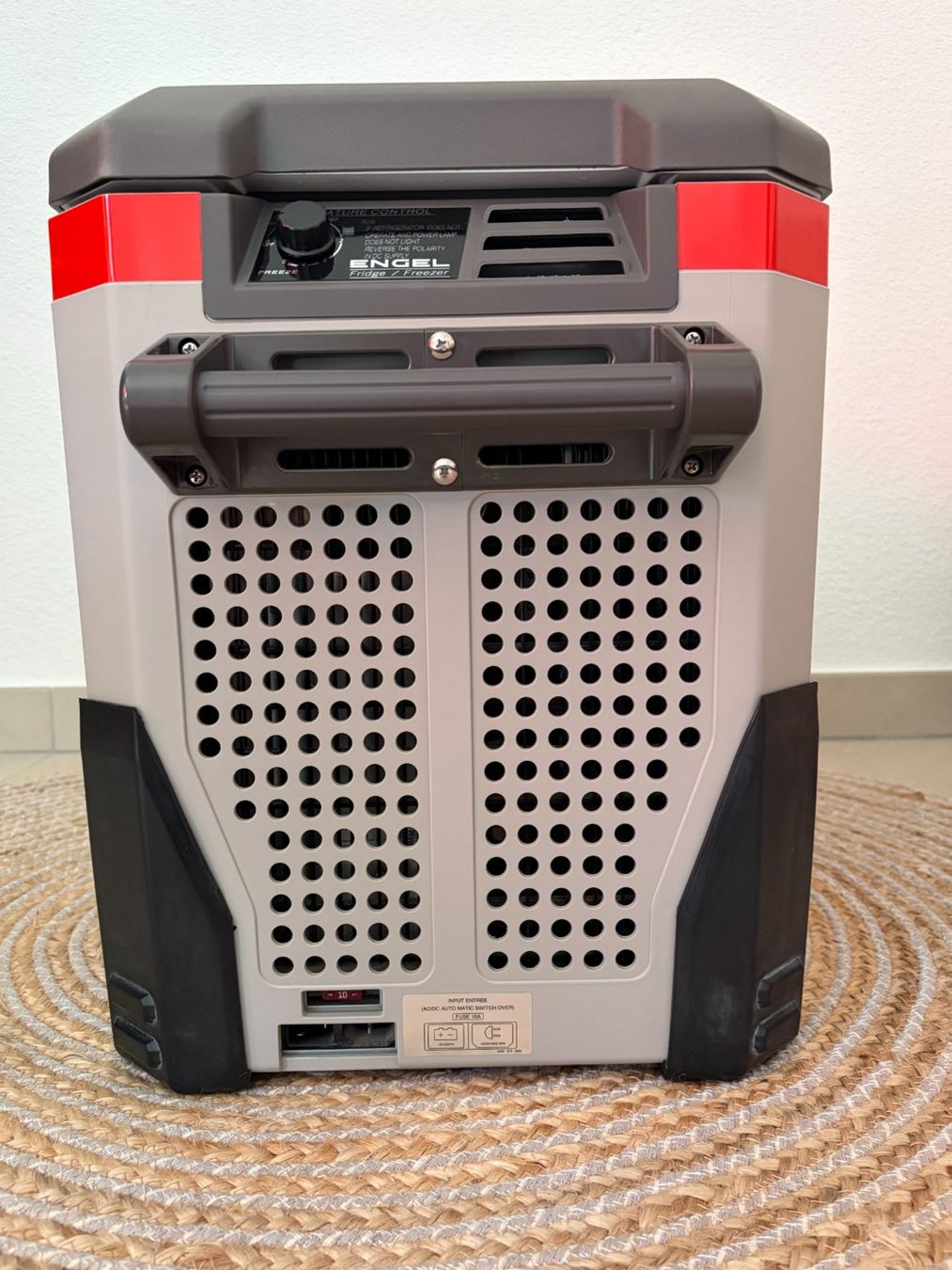 Frigoriferi: Frigo Engel MR040 - Réfrigérateur portable – Usato da Tavannes venduto da Jupaps 2
