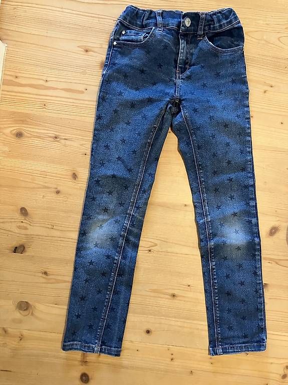 Pantaloni: Sternenjeans Gr.140 – Usato da Brunnadern venduto da Bumlebee 1