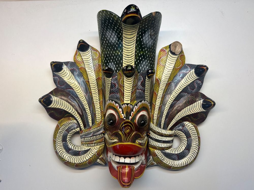 Bunte Naga Raksha Maske / Holz aus Sri Lanka (Gebraucht) in ...