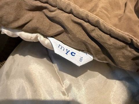 Altro abbigliamento per bambino: Jungen Gilet Grösse 104 – Usato da Hägendorf venduto da oezi74 2