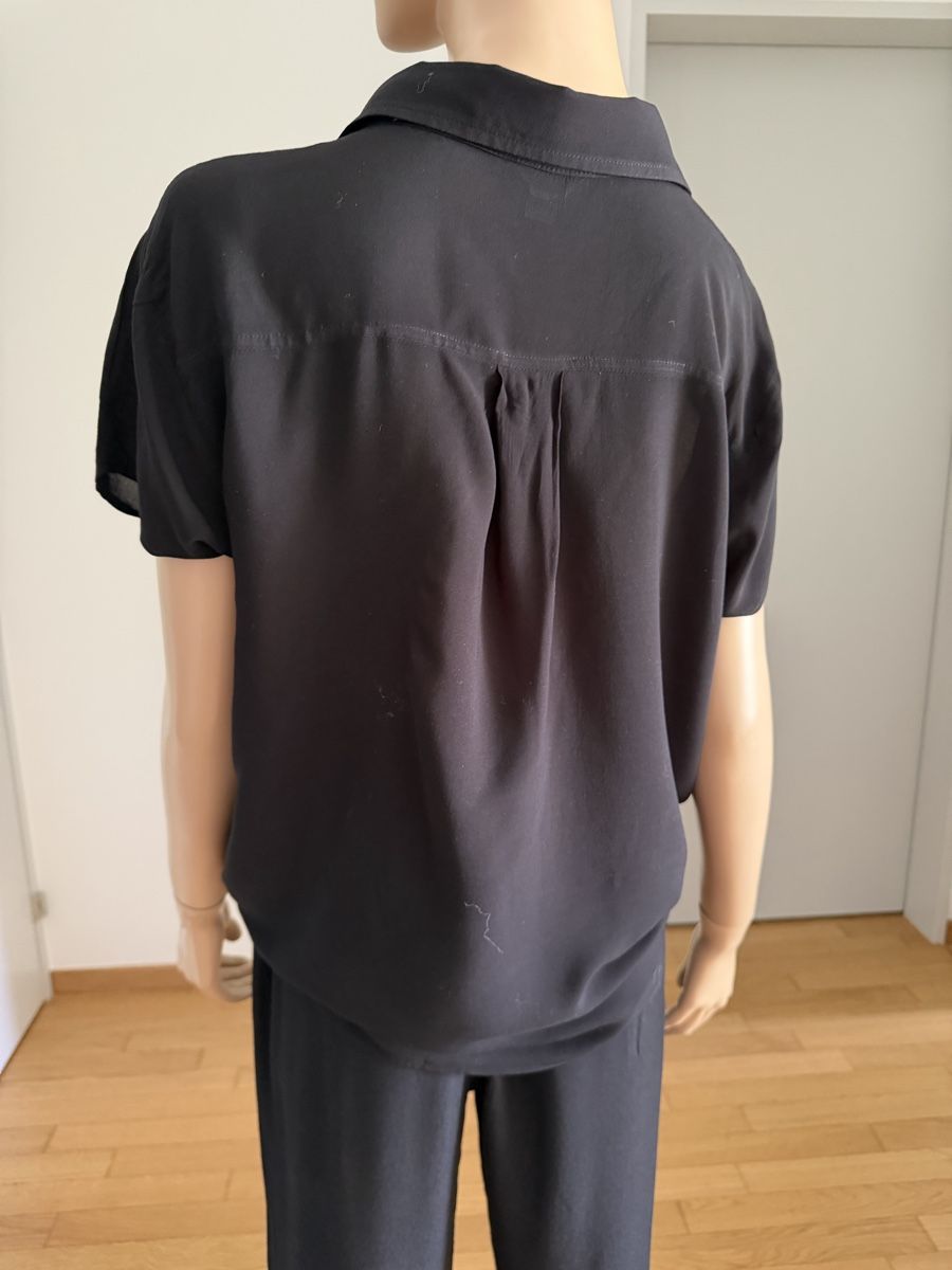 Guess Blusen: Guess Bluse schwarz Grösse XL Kurzarmbluse kurzarm  – Gebraucht aus Glattpark(Opfikon) von neu_z6sm 5