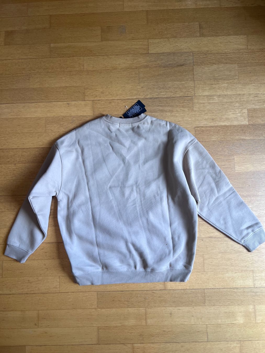 Pulls & Sweat-shirts: Iconic Black Sweatshirt – Neuf (Voir description) à Zürich par John_777 1