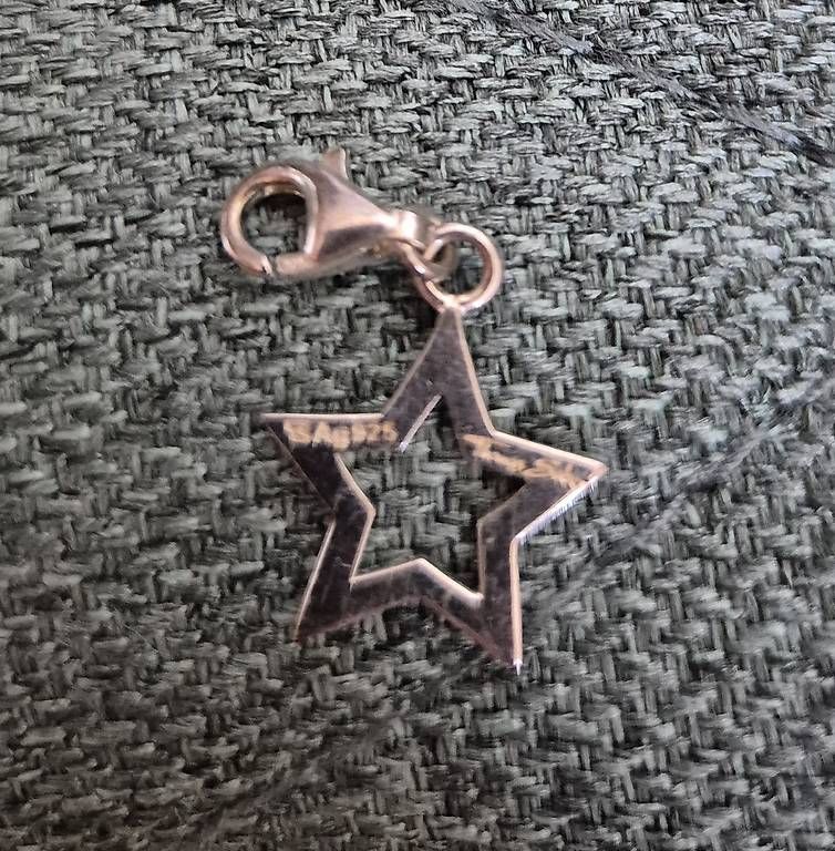 Ciondoli: Thomas Sabo Charm Stern – Usato da Uttigen venduto da Aenneli33