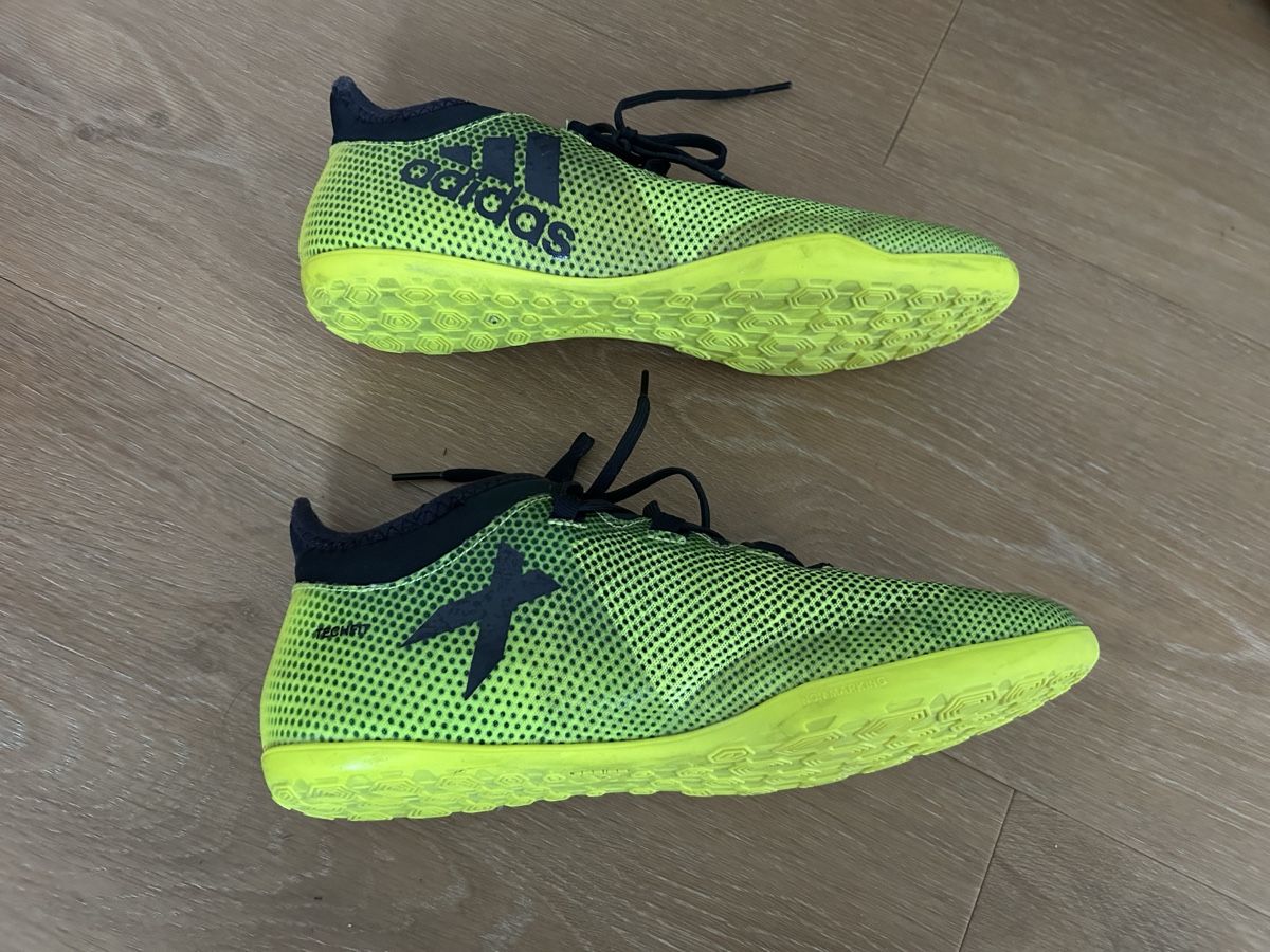 Scarpe da uomo: Adidas Techfit Hallenschuhe Grösse 42 2/3 – Usato da Lachen SZ venduto da rah_c6qj 1