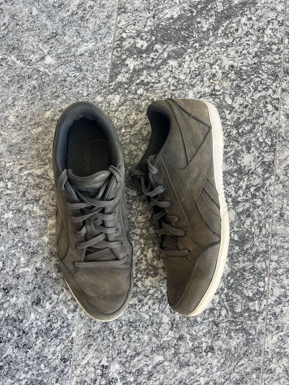 Reebok Scarpe da uomo: Reebok 46 – Usato da Unterägeri venduto da Hallihallox 2