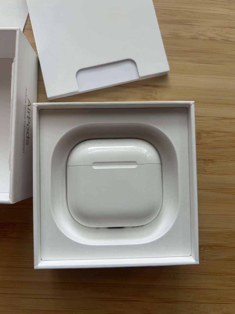 Apple Cuffie: Apple Airpods 4 ANC – Usato da Steffisburg venduto da jea_j2vh 1