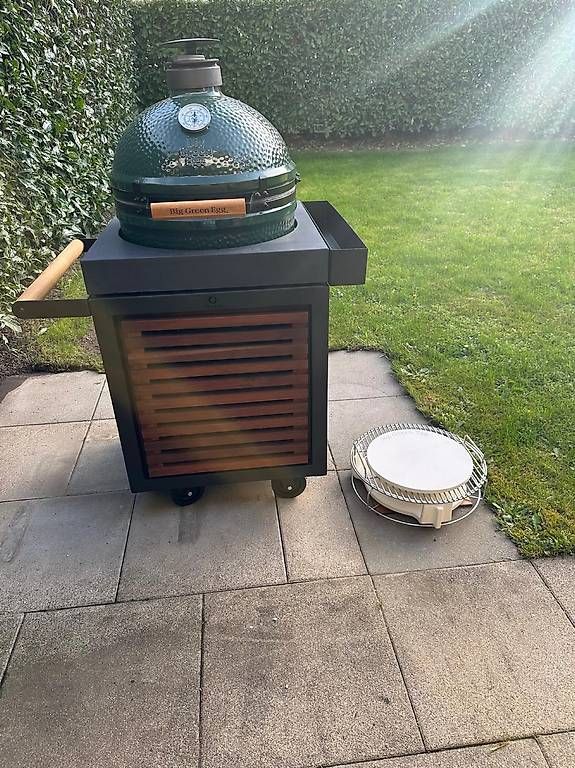 Griglie: Big Green Egg Large – Usato da Othmarsingen venduto da Aarau___