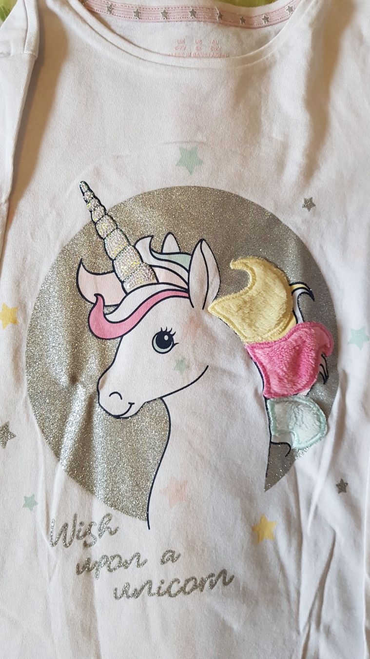 Maglioni & Felpe: Einhorn Langarmshirt  Gr.122 – Usato da Luzern venduto da silvermoon12 1