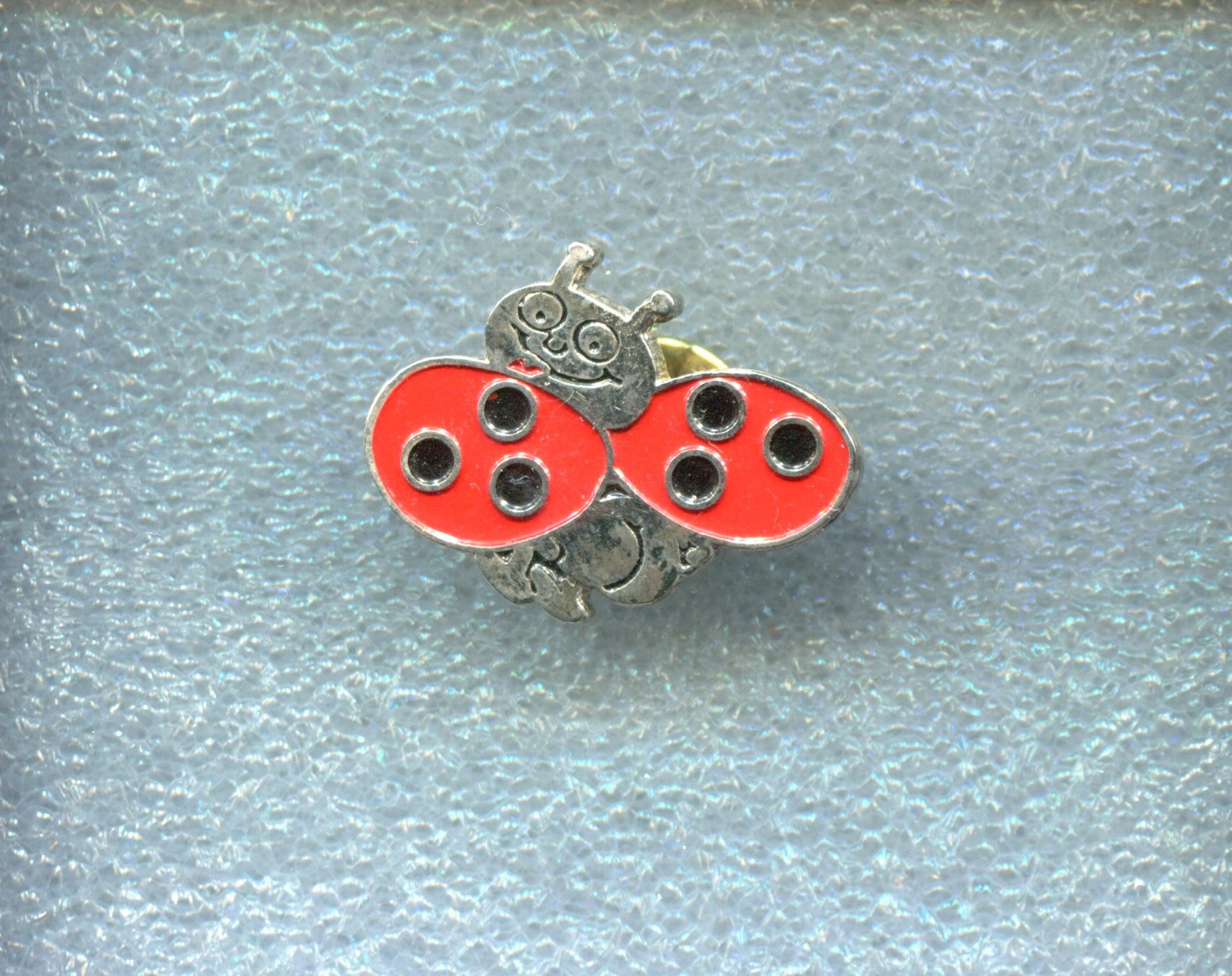 Plaketten & Abzeichen: BLICK Käfer  FÜDELI – Gebraucht aus Winterthur von Sammleroase