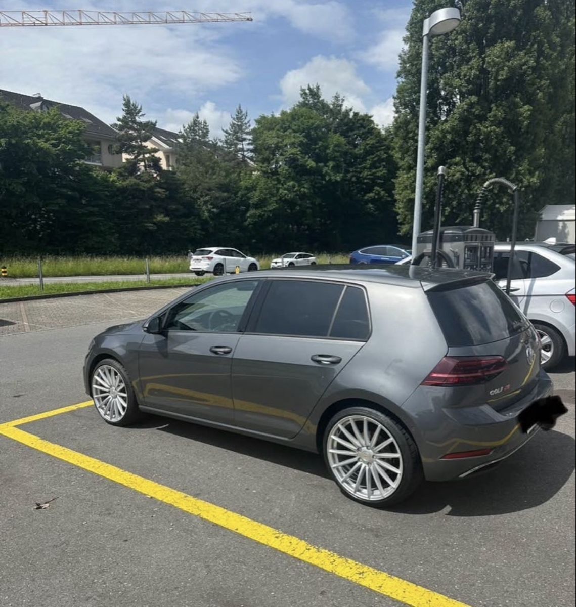 VW Automobili: Golf 7 2.0 tdi 4Motion – Usato da Luzern venduto da mag_5s6b 1