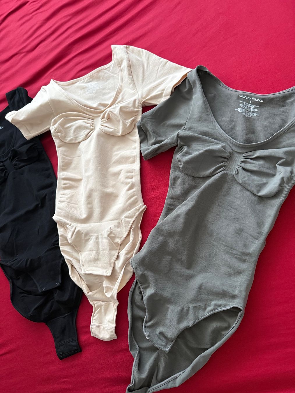 Kleiderpakete: Creamy Body Set – Neu (gemäss Beschreibung) aus Baar von and_x9gz 2
