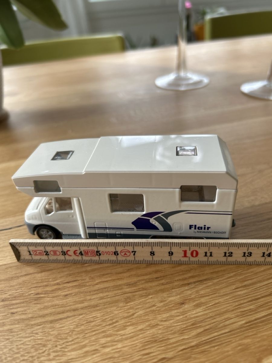Camper Modellini d'auto: Camper als Spielzeugauto Flair – Usato da Uffikon venduto da Frosch1506 3