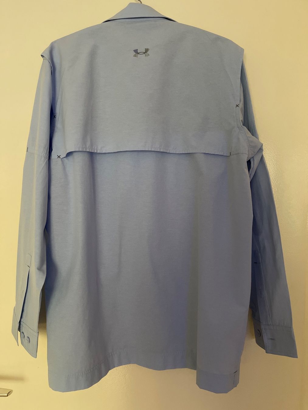 Camicie: Unter Armour Gr. XL Hemd unisex – Usato da St. Gallen venduto da StyleAndMore23 2