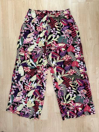 Sommerhose Blumenprint bunt Gr. L/NEU