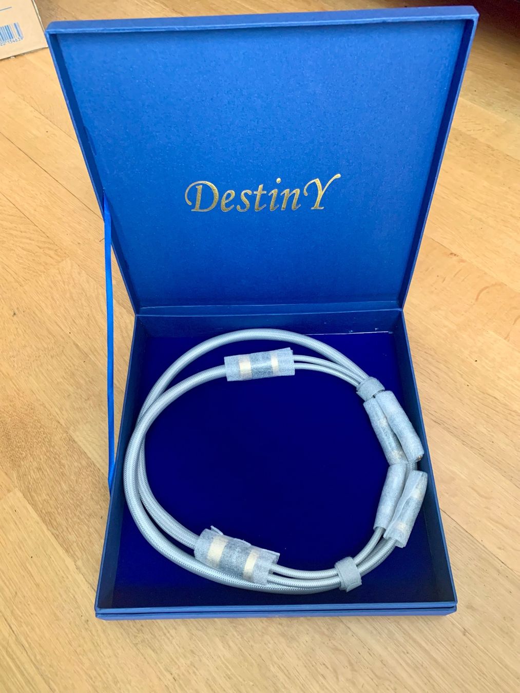 Kabel: DestinY Hi-End Audio/Video Kabel - Neu! – Neu und originalverpackt aus Zürich von Fieber