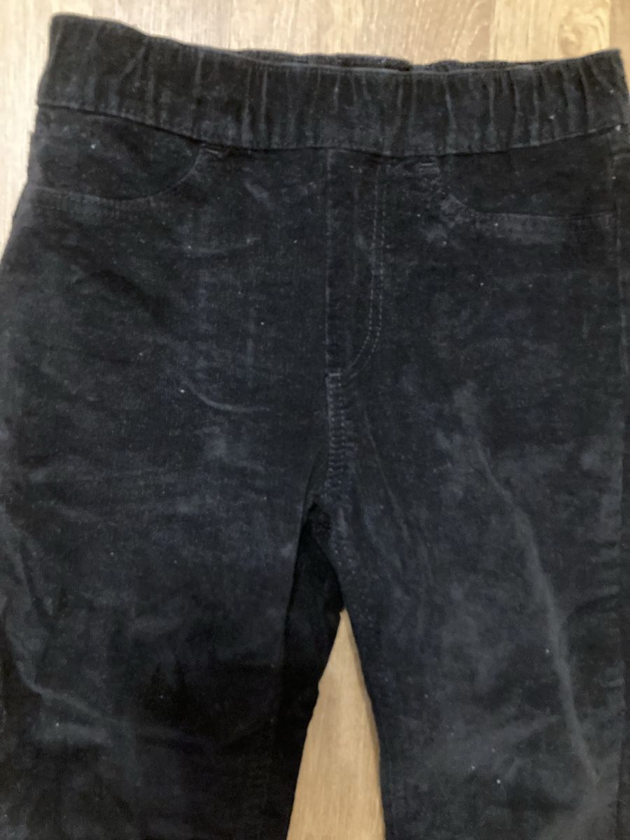 Pantaloni: Mädchenhose Gr. 134 – Usato da Emmenbrücke venduto da JJ_89 1
