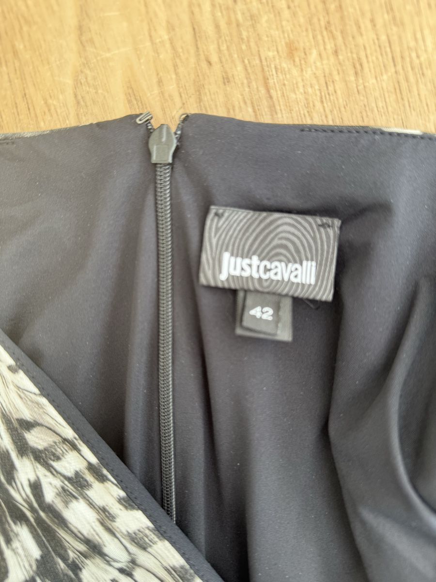 Vestiti: Just cavalli kleid – Usato da visp venduto da Kmemo1 1