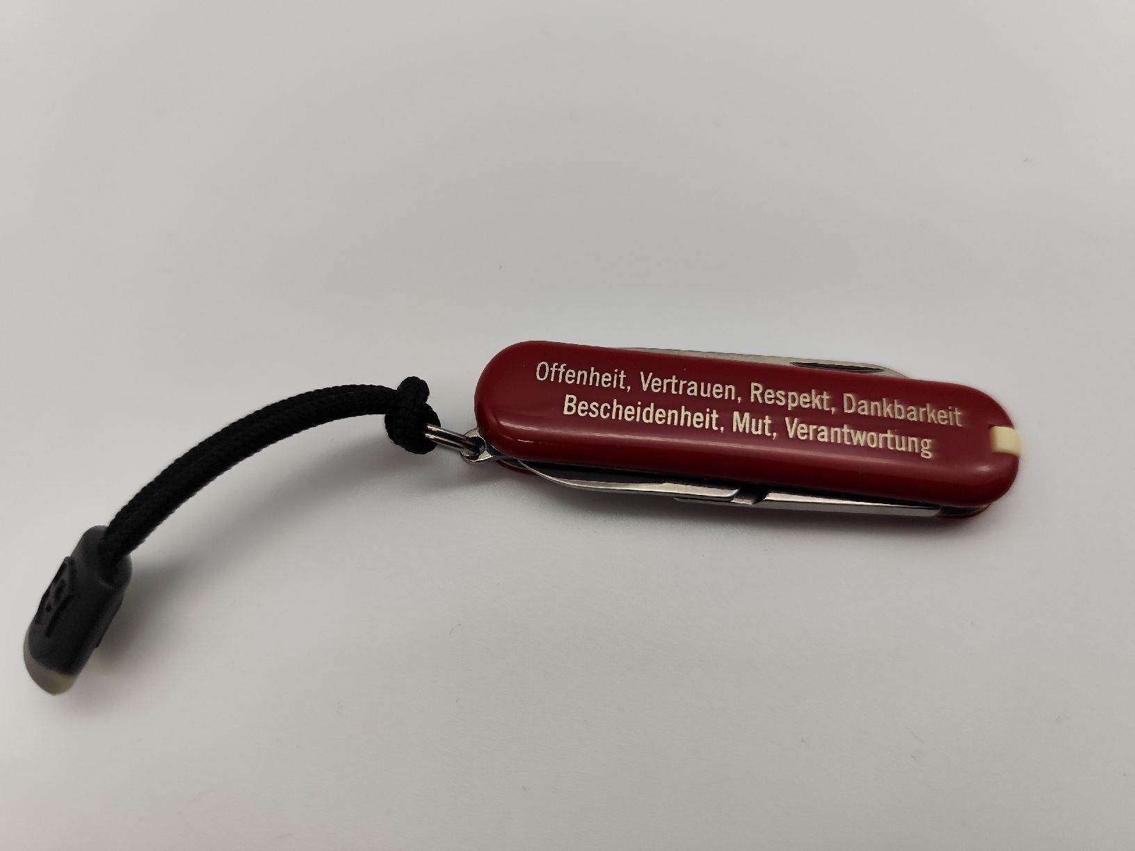 Victorinox Coltelli tascabile: Victorinox Classic Verhaltenskodex – Nuovo (secondo la descrizione) da Hellbühl venduto da 30R_R30 3