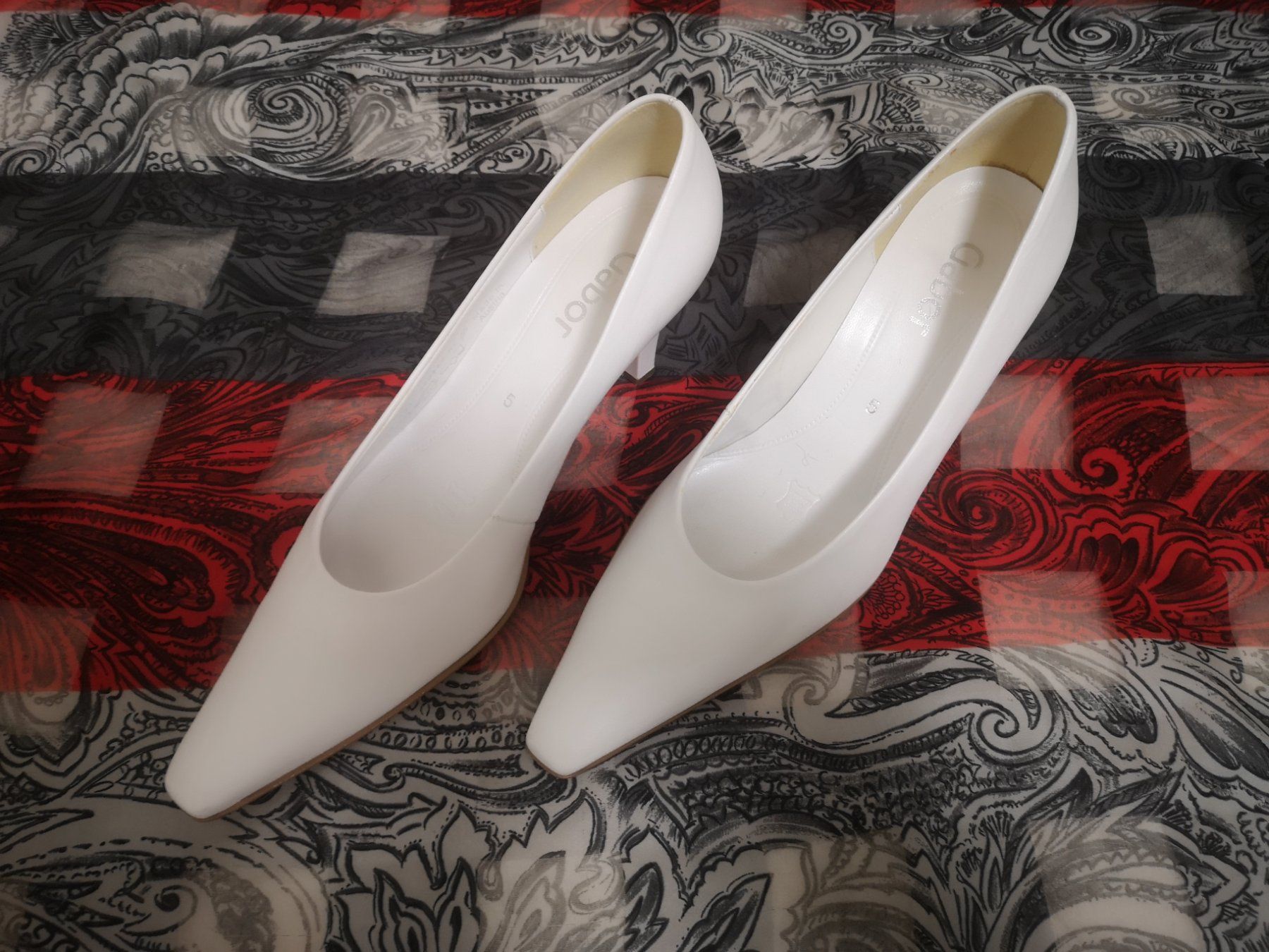Gabor Scarpe da donna: GABOR Lederpumps weiss – Nuovo (secondo la descrizione) da Derendingen venduto da silverstone1961 1