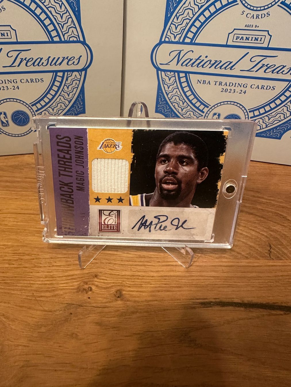 Nba Carte collezionabili: Carte Panini Magic Johnson auto patch / 49 – Usato da Vullierens venduto da Gaara04
