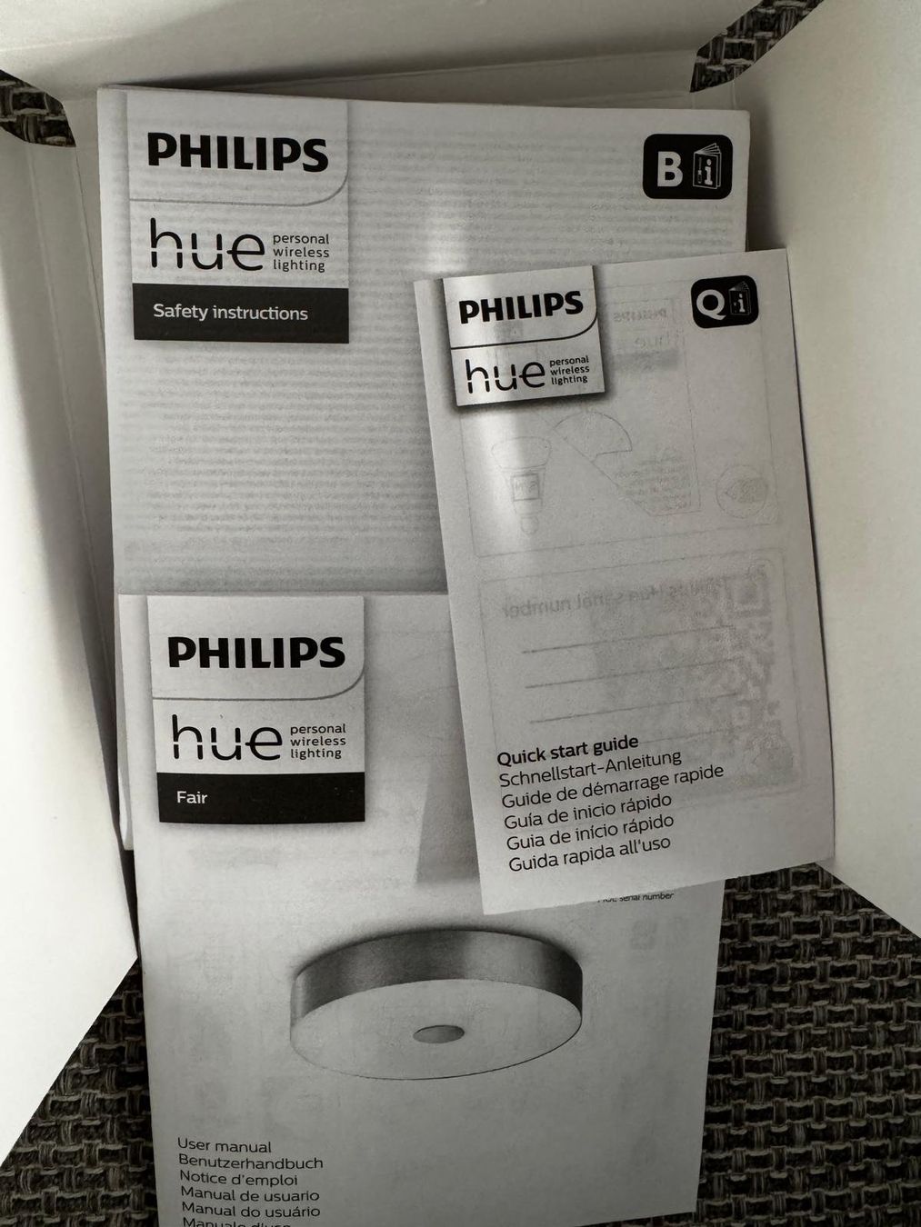 Philips Lustres & lampes de plafonds: Defekte Philips Hue "Fair" für Bastler – Défectueux à Zürich par zurich84 1