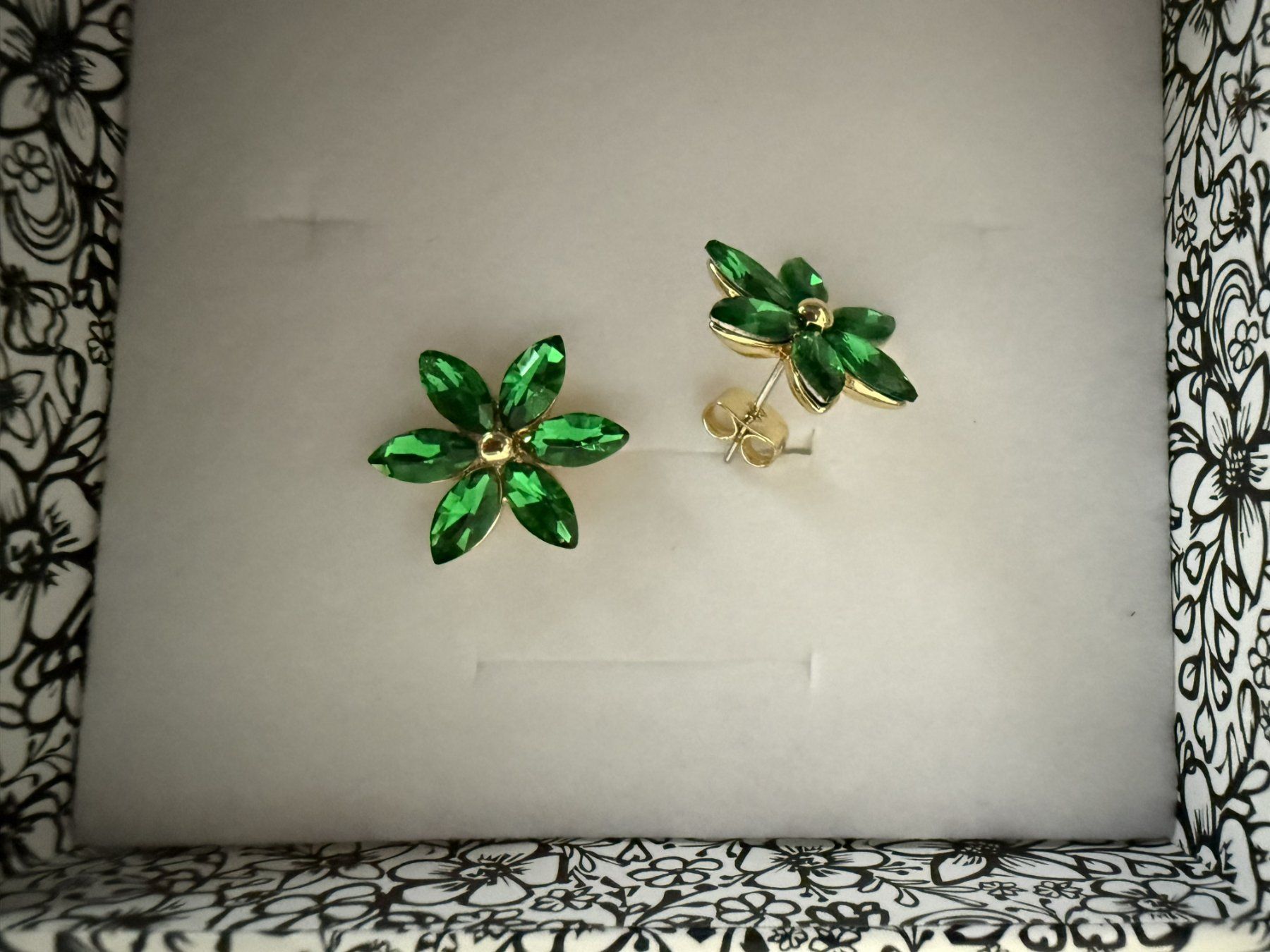 Altri gioielli: Schmuckset / neu / als Geschenk geeignet – Usato da Luzern venduto da adri-9