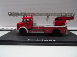 FW-Auto Mercedes-Benz L322 Schuco