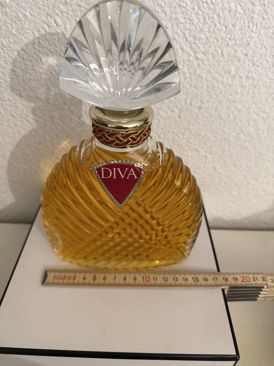 Flaconi: Diva ungaro factice vintage – Nuovo (secondo la descrizione) da Lausanne venduto da Tounitz 1