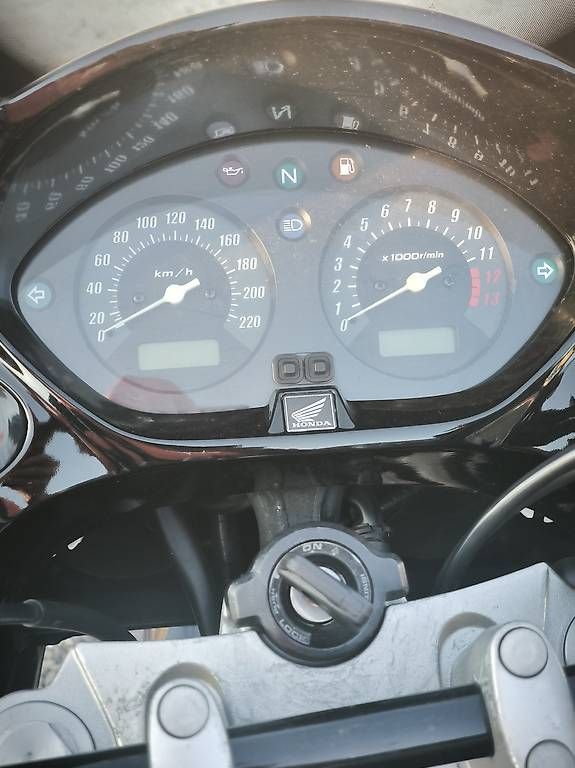 Honda Strada: 35 kw Motorrad – Usato da Schlieren venduto da ale_f9xh