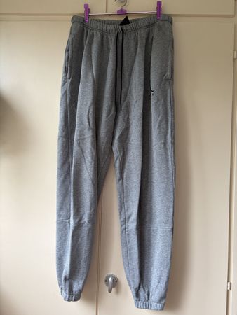 Jogginghose Nike Herren grau Grösse L guter Zustand