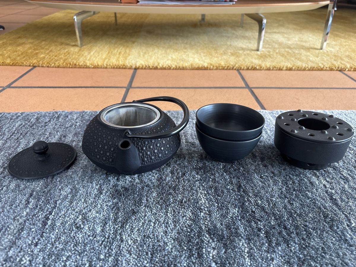 Set di piatti: Japanisches Tee-Set – Usato da Winterthur venduto da LevinMartin 1
