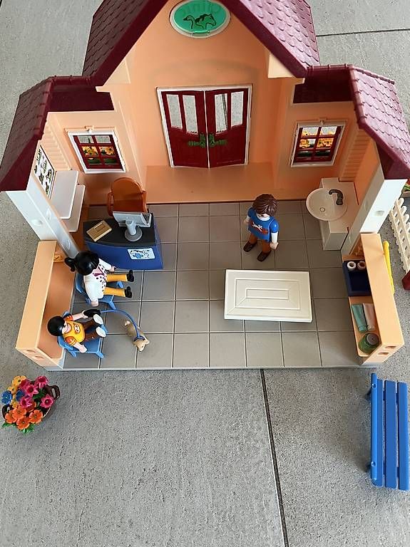 Giocattoli: Playmobil Tierklinik – Usato da Immensee venduto da ri-co 1