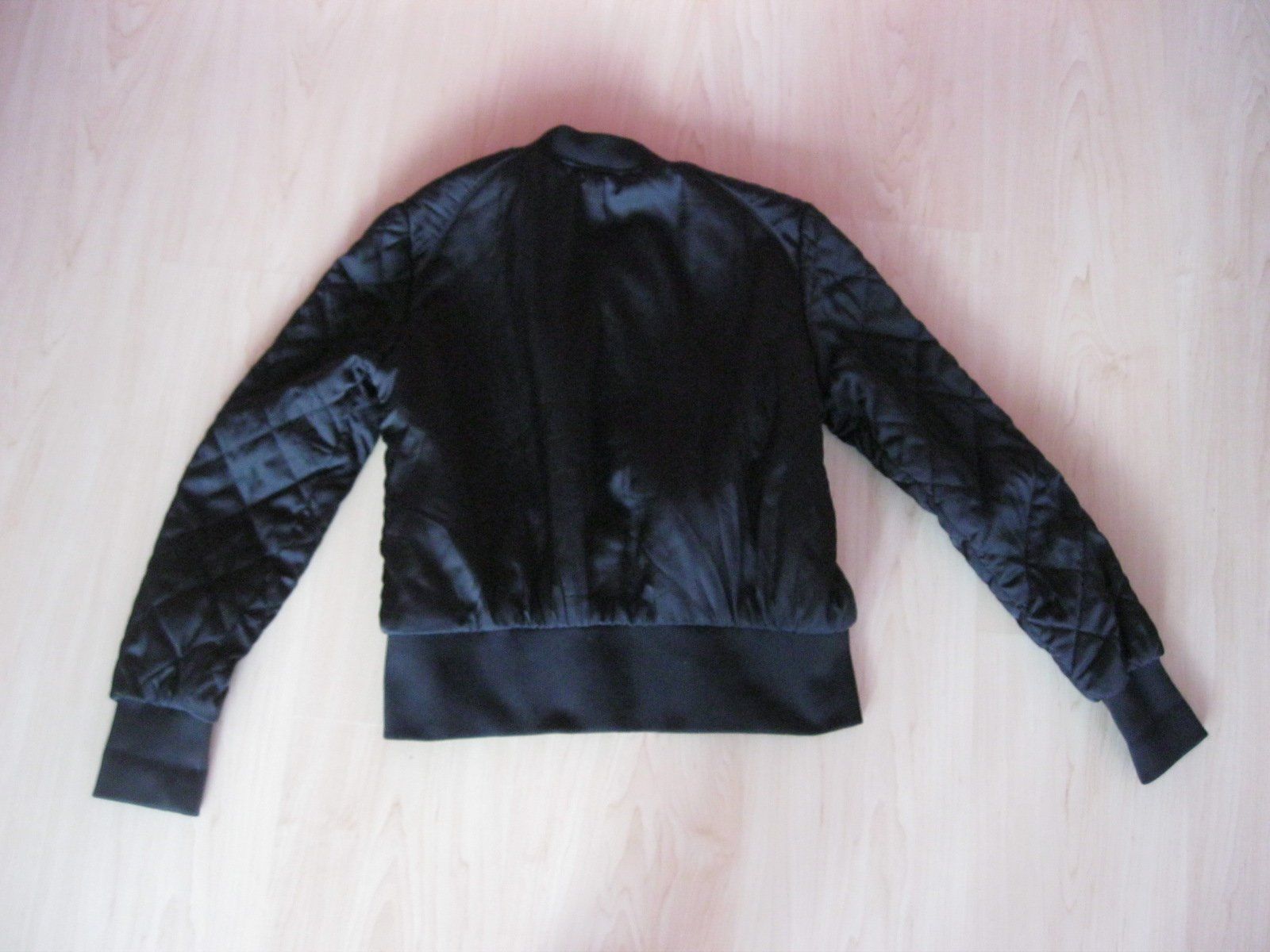 Jacken: Bomber-Jacke schwarz Gr. 36/38 – Gebraucht aus Vitznau von Kateborg 1