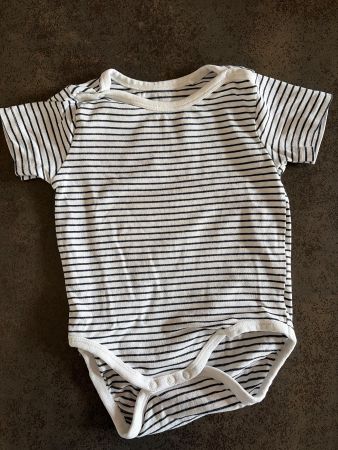 Topomini Kurzarmbody, Grösse 74/80, gestreift, Sommer