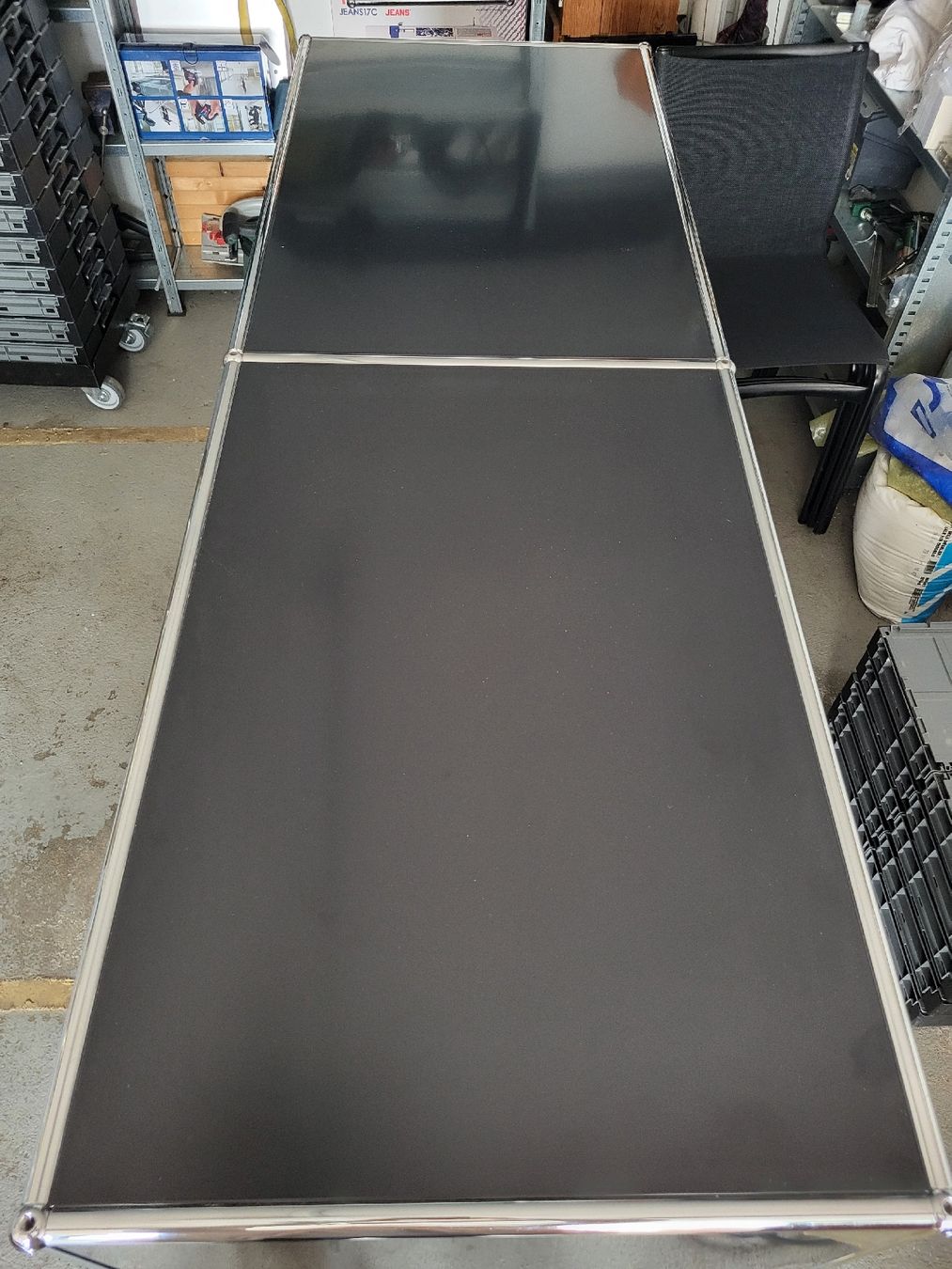 Scaffali: USM Regal Schwarz – Usato da Dietlikon venduto da Yul_yy9w 4