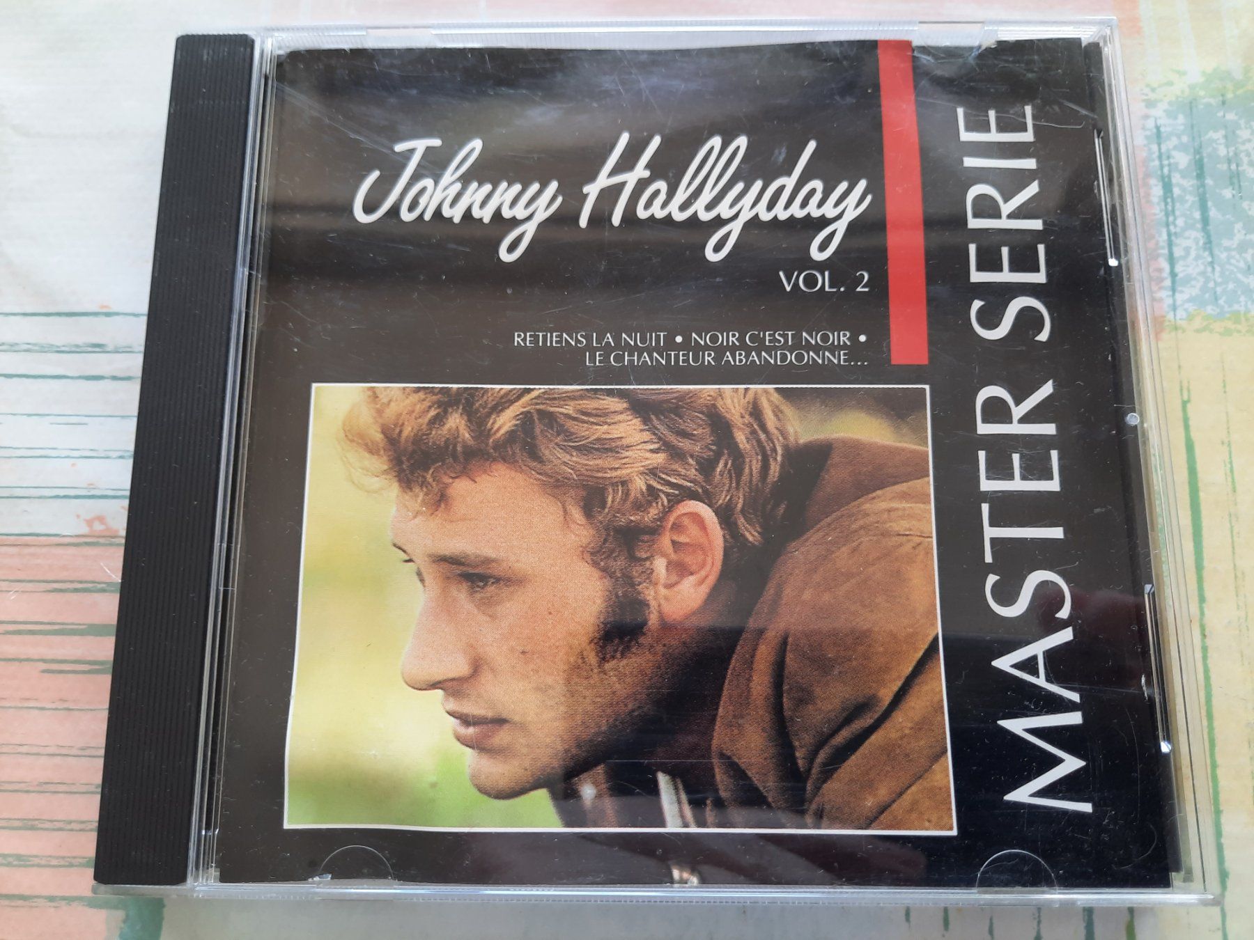 CD: Cd Johnny Hallyday - Master série Volume 2 – Usato da Pully venduto da bro_n52j