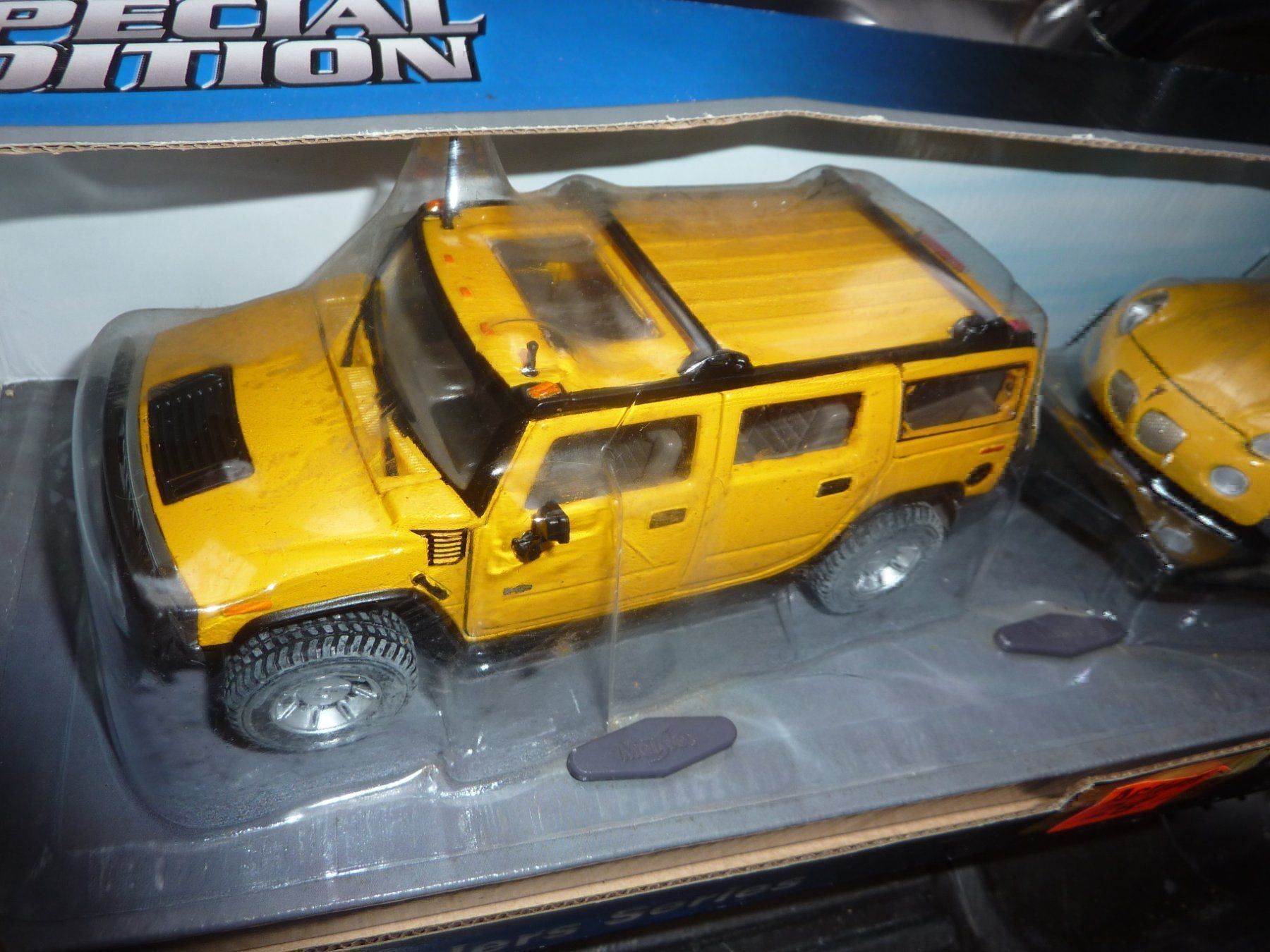 Maisto Modellini d'auto: HUMMER& PONTIAC – Nuovo e nell'imballaggio originale da Balsthal venduto da bouteliee
