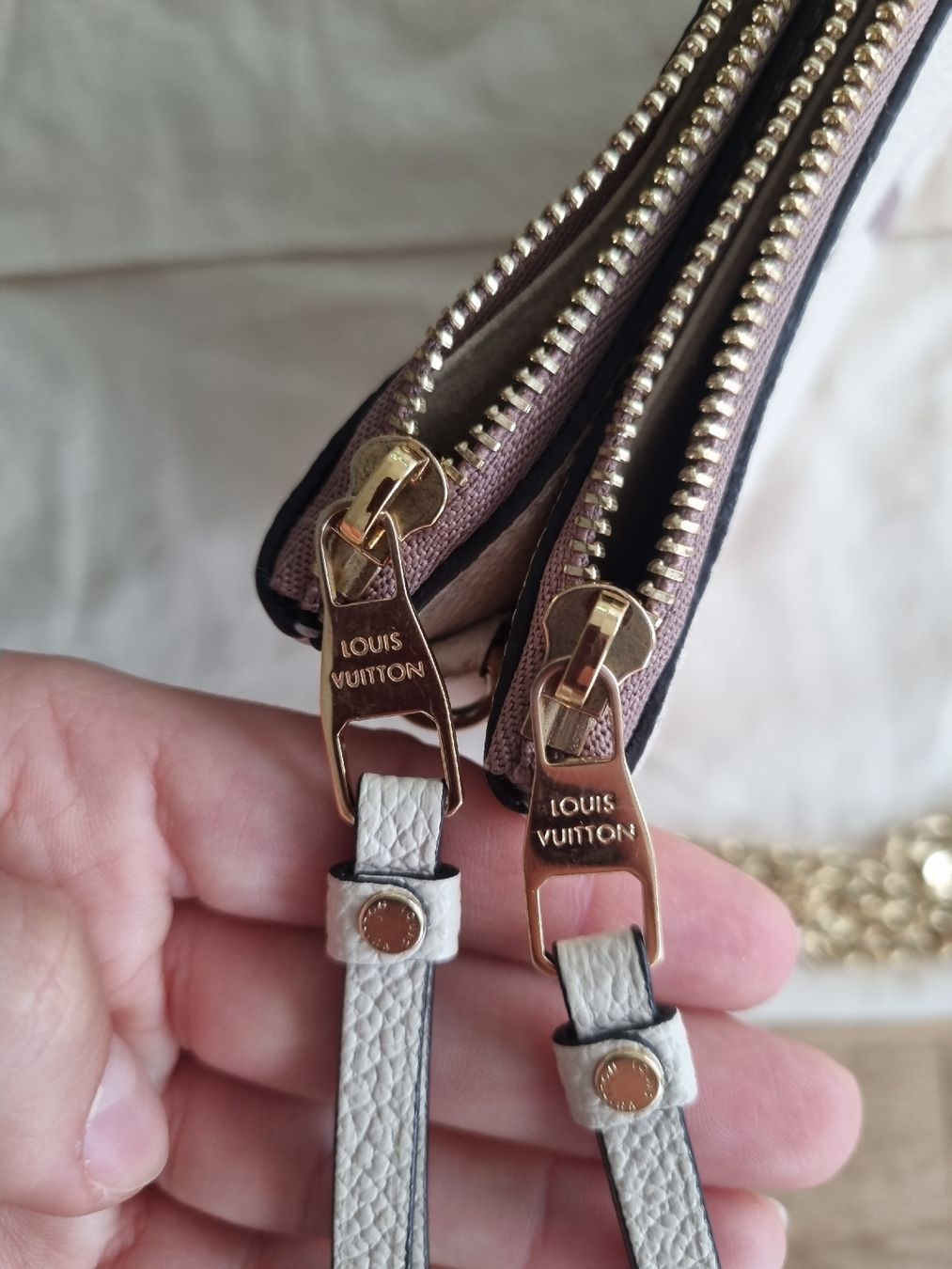 Louis Vuitton Borse da donna: magnifique pochette Louis Vuitton double zip – Nuovo (secondo la descrizione) da Pont de la morge venduto da tatianar96 1
