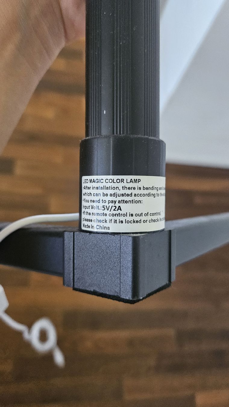 Lampade: LED Multi Color Lamp – Usato da Glattpark(Opfikon) venduto da aiz_8pqg 2